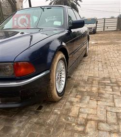 بي ام دبليو 8 الفئة